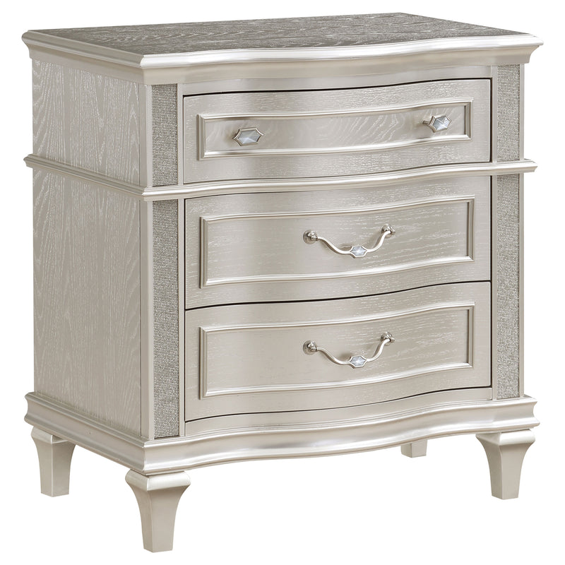 Evangeline 3-drawer Nightstand Silver Oak image