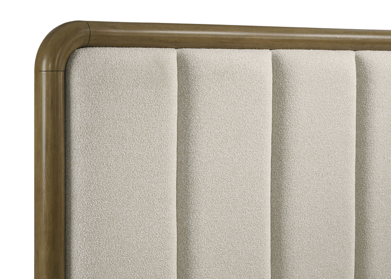 Amsbury Eastern King Bed - Furniture Center (NY)