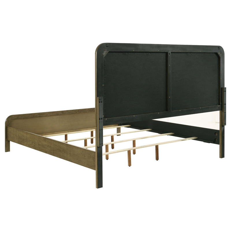 Amsbury Queen Bed - Furniture Center (NY)