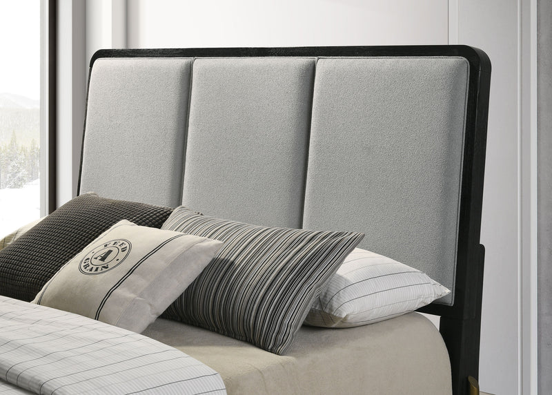 Arini Eastern King Bed - Furniture Center (NY)