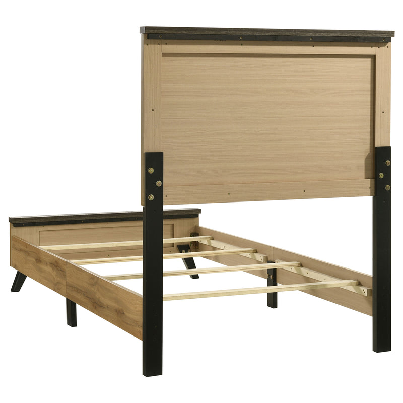 Kaywood 4 Pc Bedroom Set - Furniture Center (NY)