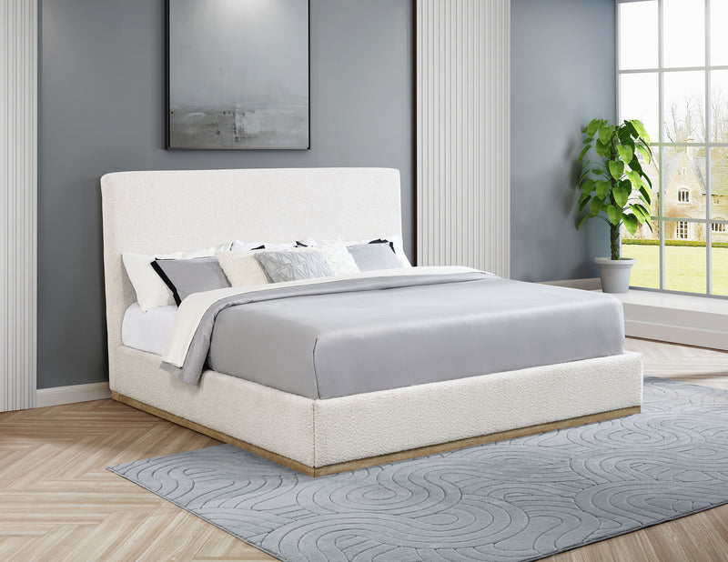 Knox Eastern King Bed - Furniture Center (NY)