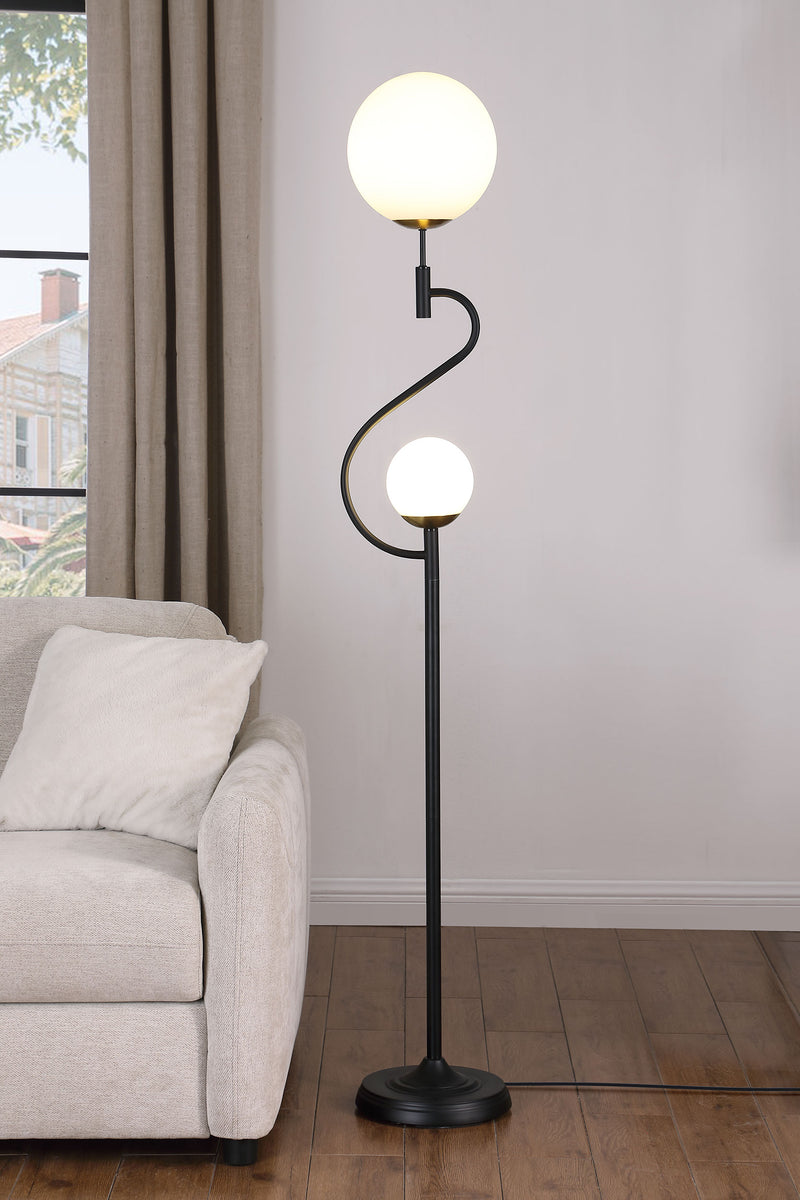 Dacki Floor Lamp - Furniture Center (NY)