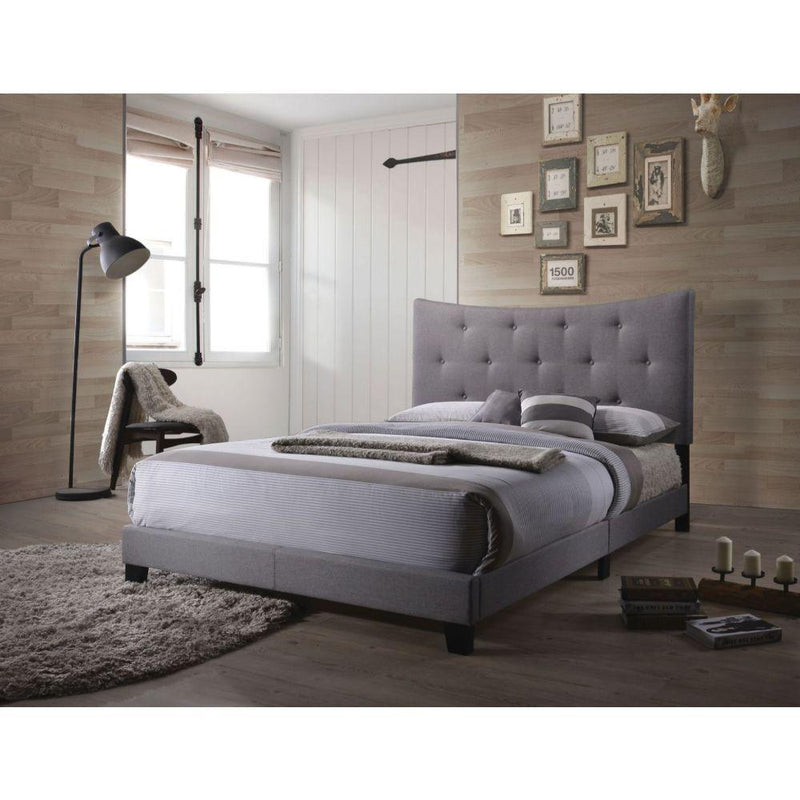 Venacha - Queen Bed - Gray, Dark - 85" - Furniture Center (NY)