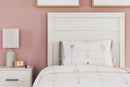 Stelsie Bedroom Set - Furniture Center (NY)