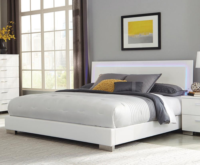 Felicity Eastern King Panel Bed with LED Lighting Glossy White - Furniture Center (NY)