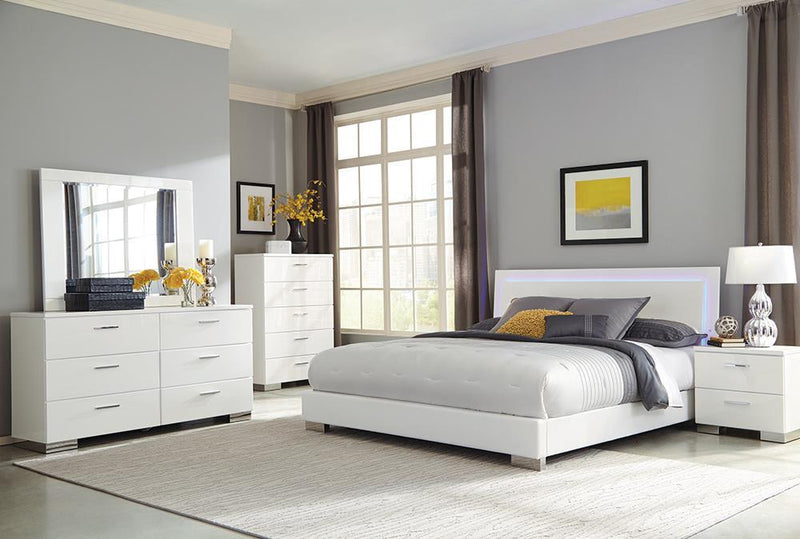 Felicity Queen Panel Bed with LED Lighting Glossy White - Furniture Center (NY)