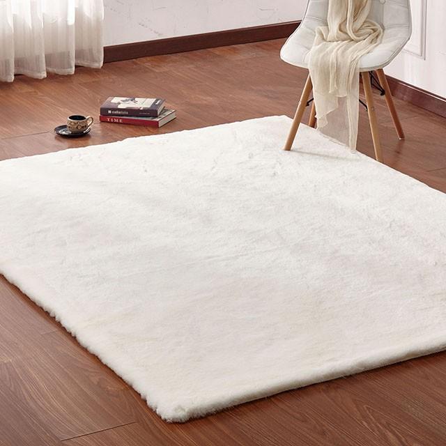 Caparica Off White 5' X 7' Area Rug - Furniture Center (NY)