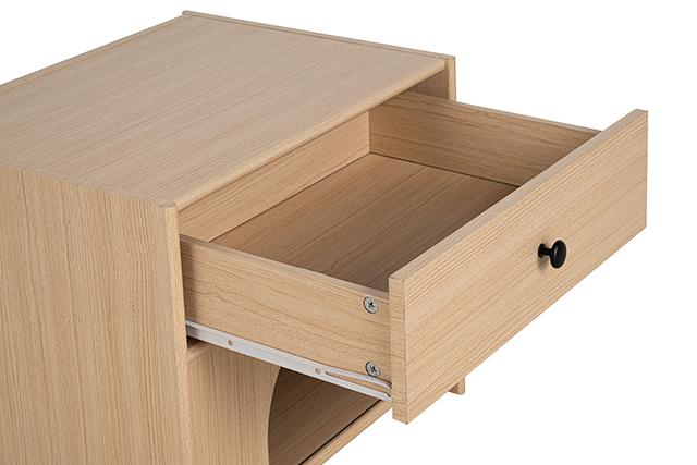 Chiloquin Side Table - Furniture Center (NY)