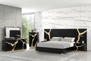 Goldsberg Queen Bed w/ Wall Panels