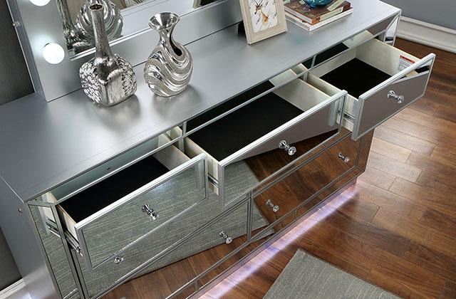BELLADONNA Dresser w/ LED, Silver - Furniture Center (NY)