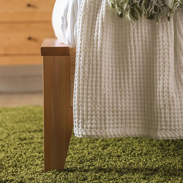 Willamette Cal.King Bed - Furniture Center (NY)