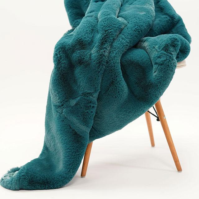 Caparica Throw Blanket - Furniture Center (NY)