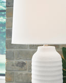 Vauville Table Lamp (Set of 2) - Furniture Center (NY)