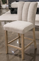 Larawyn Counter Height Barstool - Furniture Center (NY)