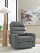Pennacle Pier Power Recliner