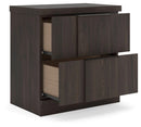 Shaehartin Nightstand