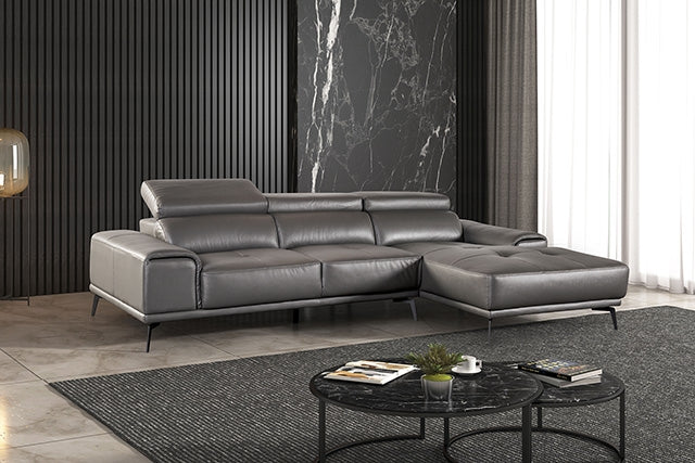 Vadso Sectional, Right Chaise - Furniture Center (NY)